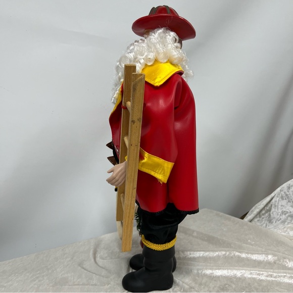 Fireman Christmas Santa Figurine Ladder Fire Hydrant Chief JC Penney - Picture 11 of 16